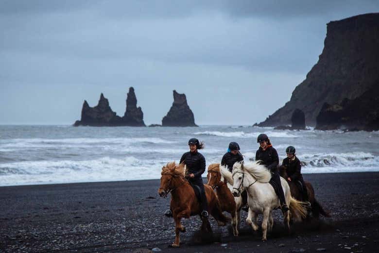 Horse riding in Víkurfjara